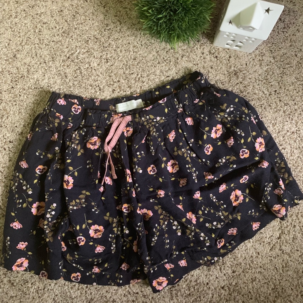 H&M Floral Shorts